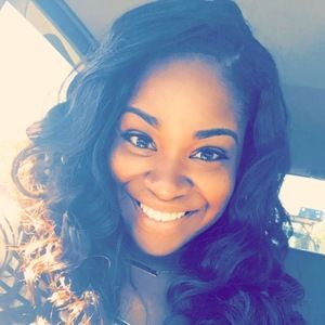 Meet your Posher, Lashae